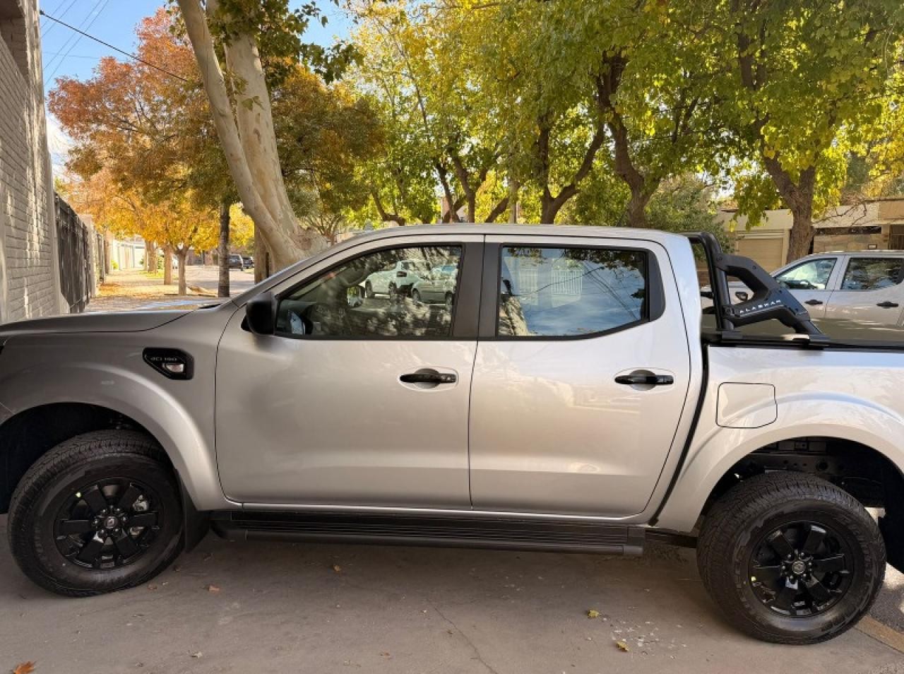 Renault Alaskan Intense Noir 4x4 At 2026