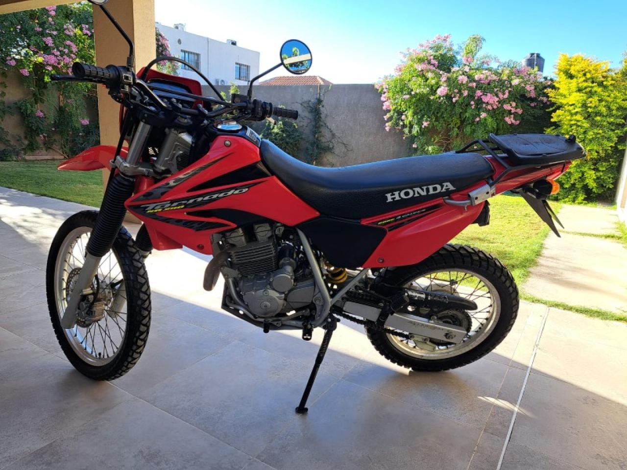 Honda Tornado