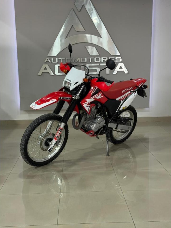 Honda Tornado Xr 250 2021 (17.600km)
