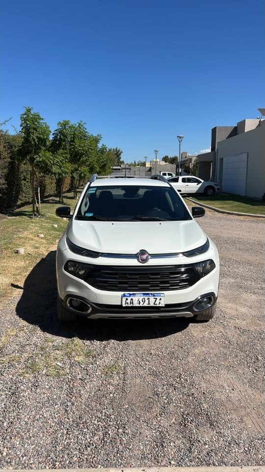 Fiat Toro 2.0 Volcano 4x4 Automático 2016