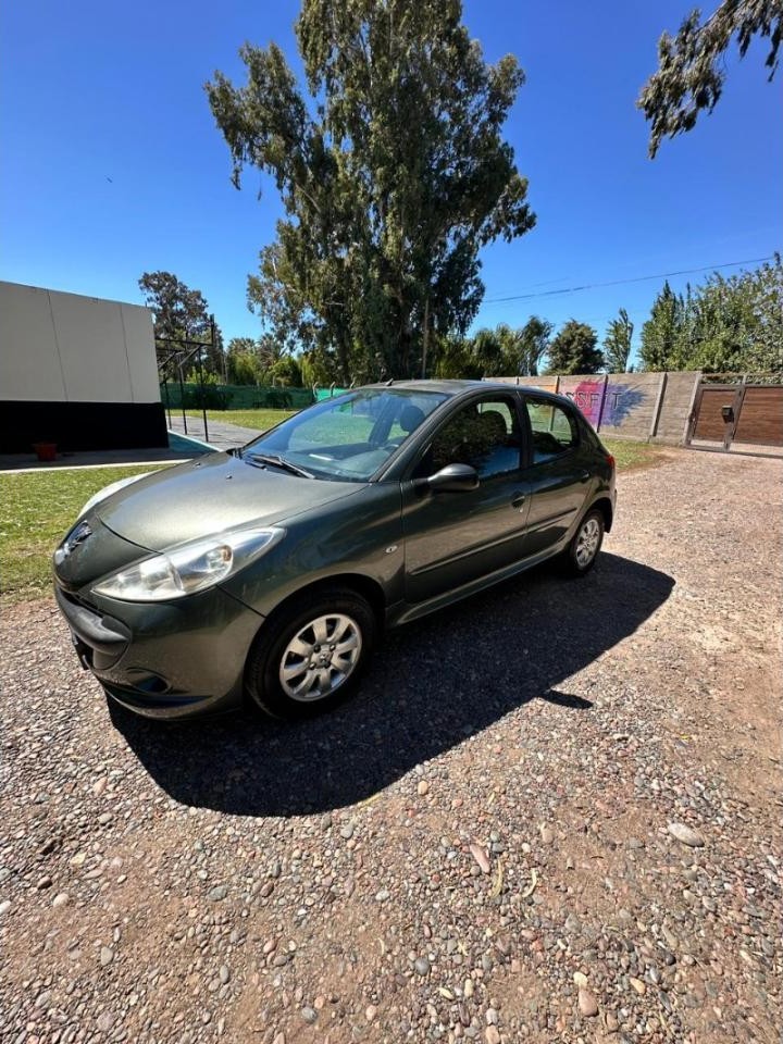Peugeot 207 Compact Xs 1.4 5p 2010