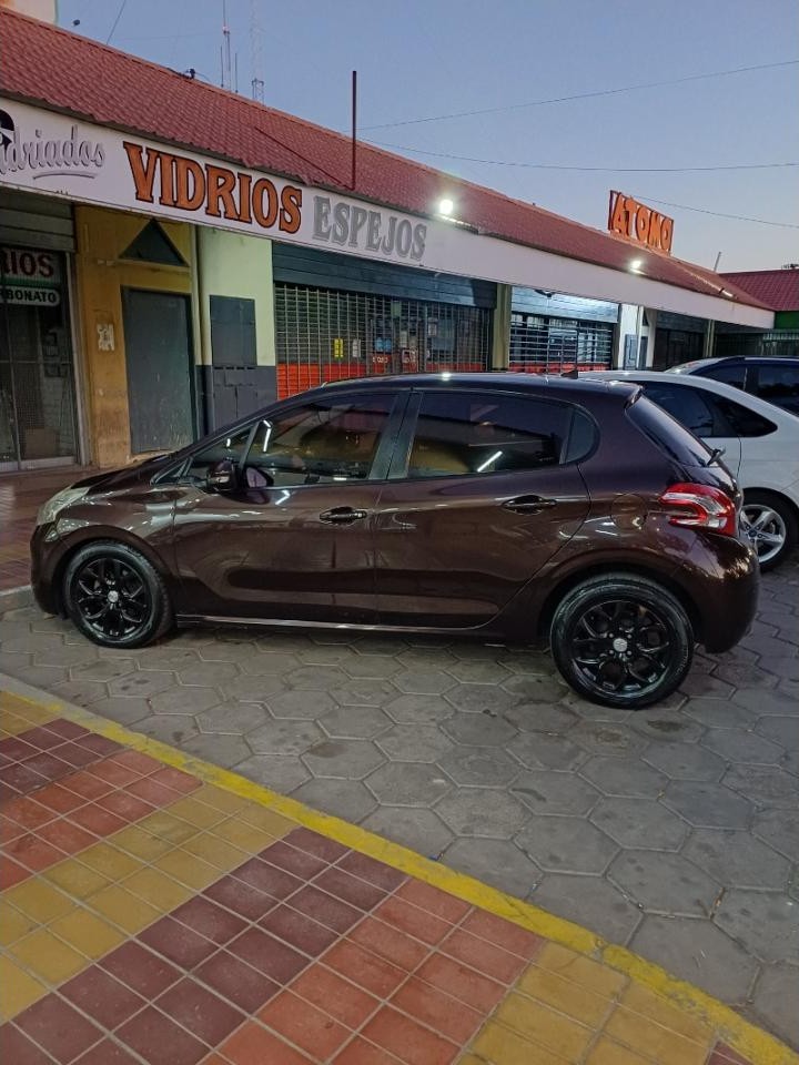 Miniatura 7