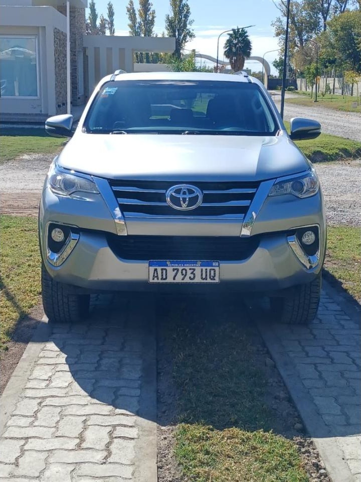 Toyota Sw4 Sr At 2019 - Excelente Estado - Contado/permuta Solo Por Sw4 2024