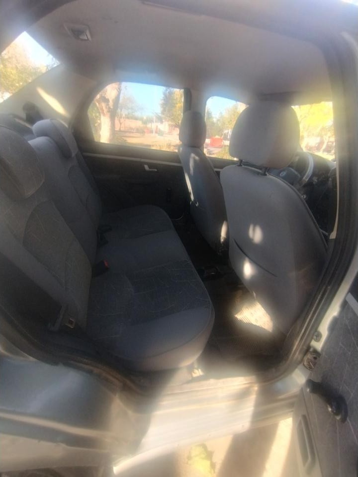 Fiat Siena Hlx 1.8 Mpi 8v 2008