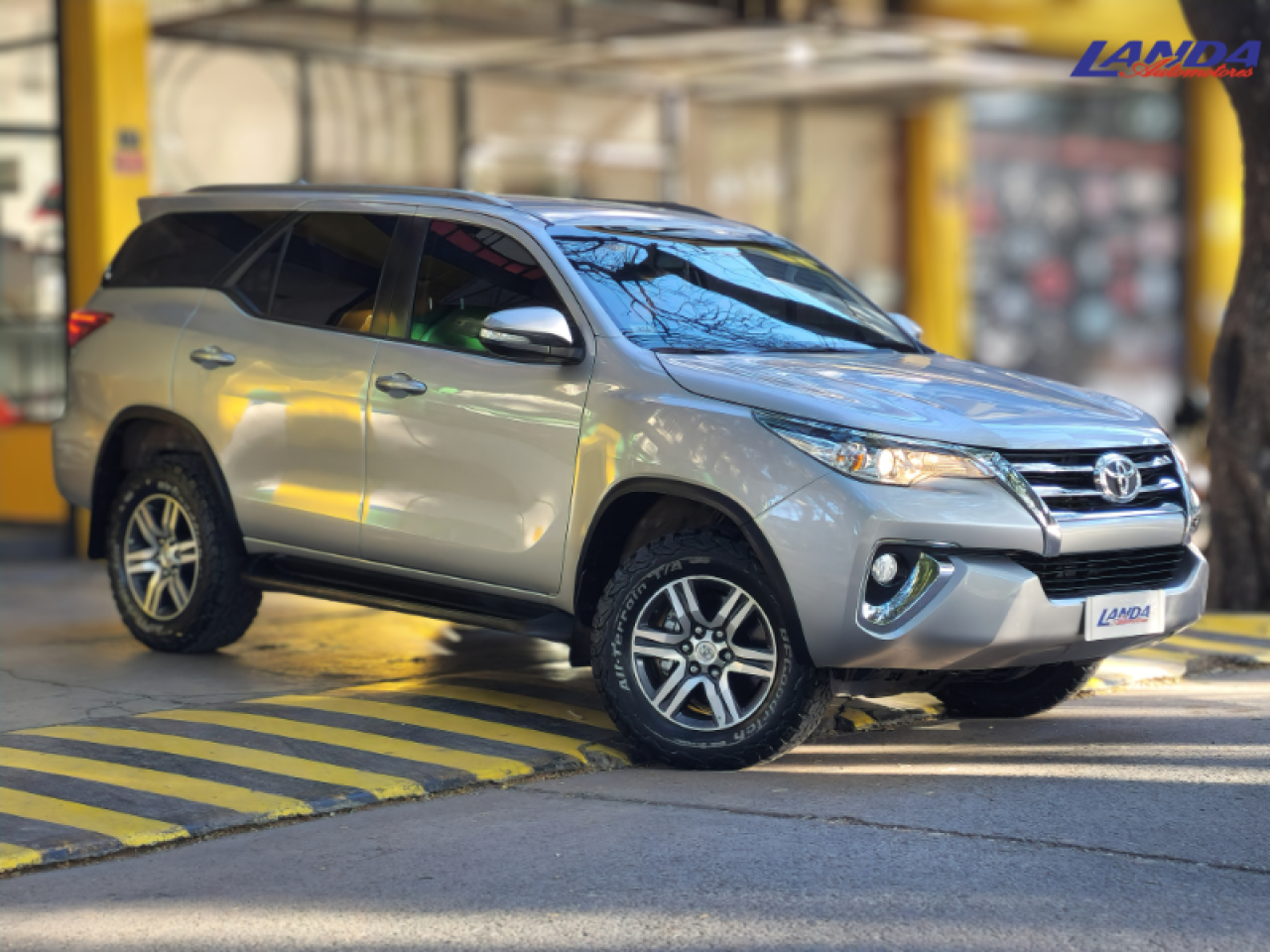 ๐ Toyota Sw4 4x4 Sr |๐
2017 |๐๏ธ Retiras Con $22.600.000