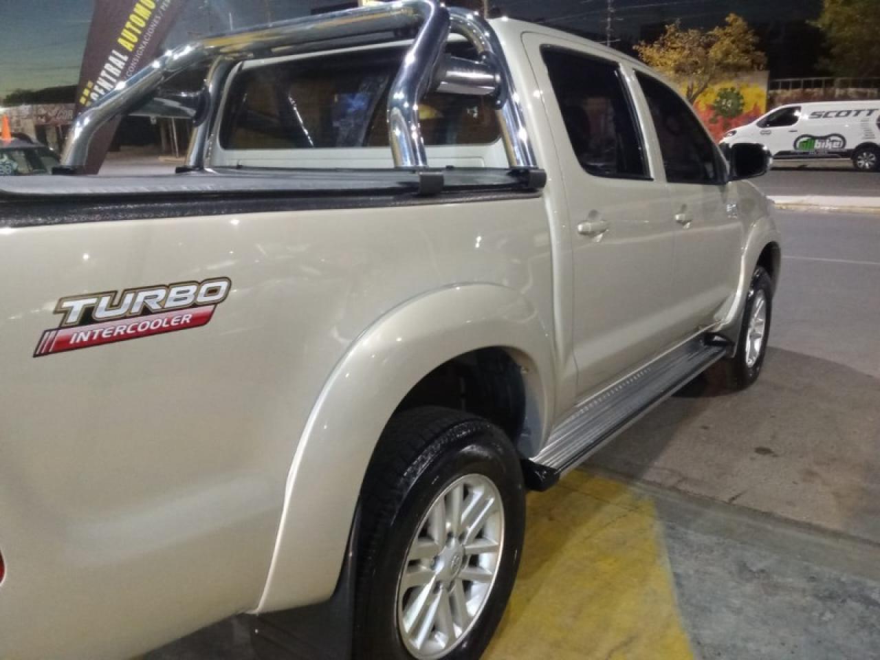 Toyota Hilux Srv 3.0 Tdi Sanjuanina