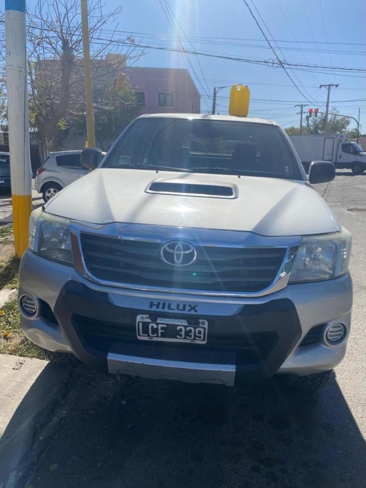 Toyota Hilux 2012 4x4 Dx Pack