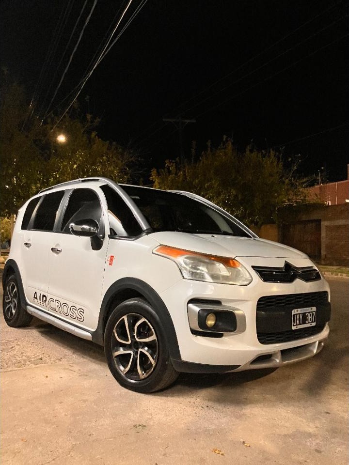 Citroën C3 Aircross 2011