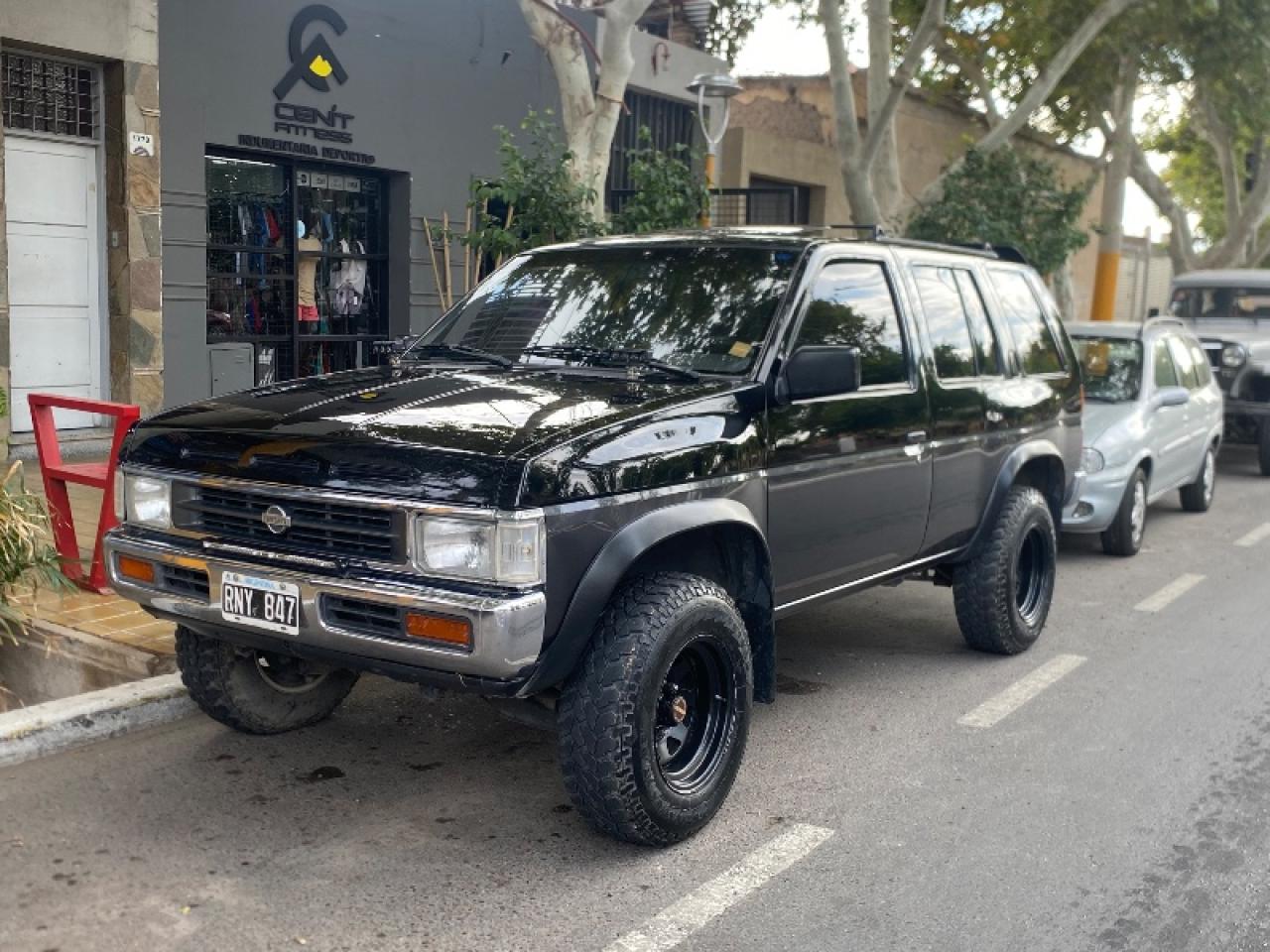 Nissan Pathfinder 4x4 1994