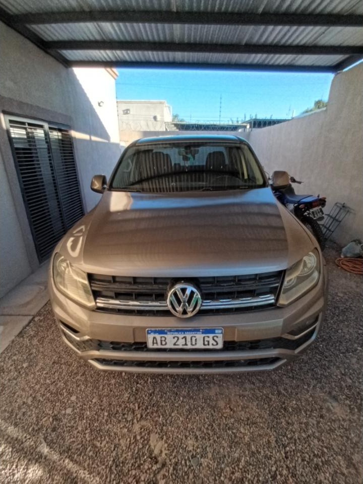 Amarok Confortline 180cv 4x2 2017