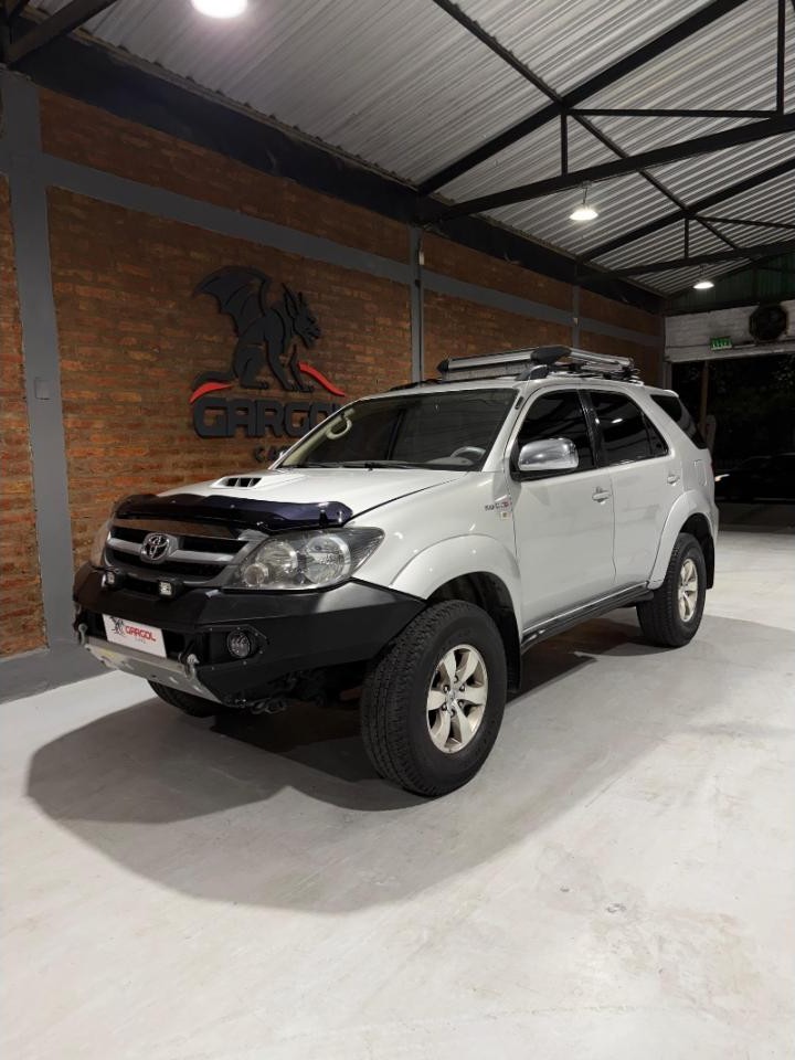 Toyota Hilux Sw4 2008 4x4 Srv Cuero