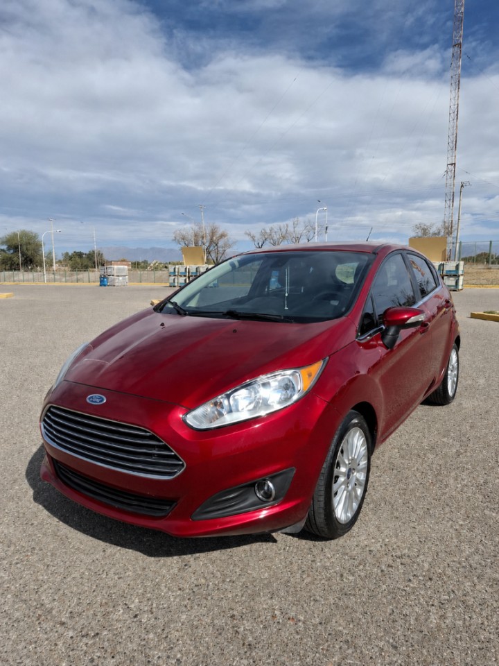 Ford Fiesta Kinetic 1.6 2015 Titanium