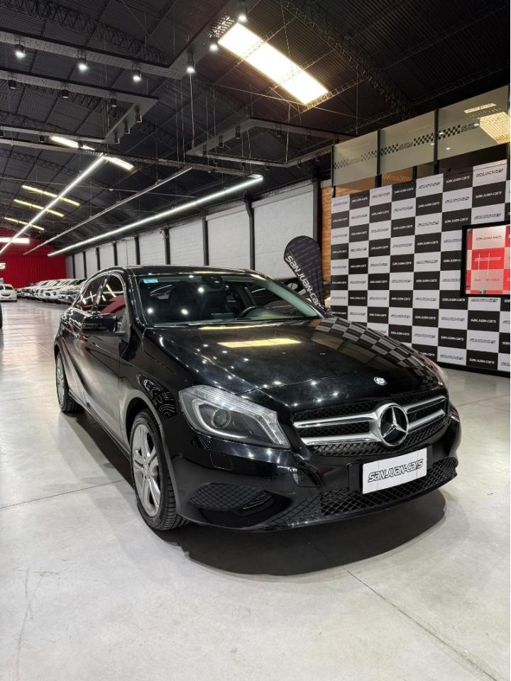 Mercedes Benz A200 Blue Eefficiency 2013 135.600km