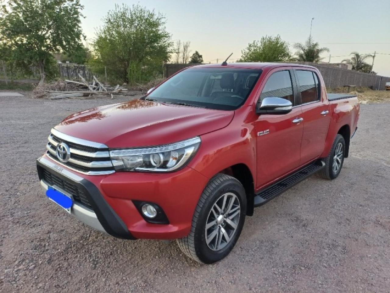 Toyota Hilux 2017 Srx 4x4 Automatica Cuero.