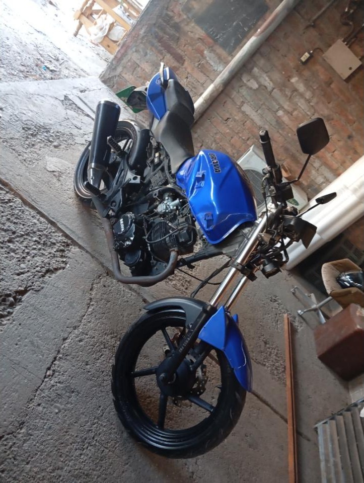 Moto Brava Aquila 200c