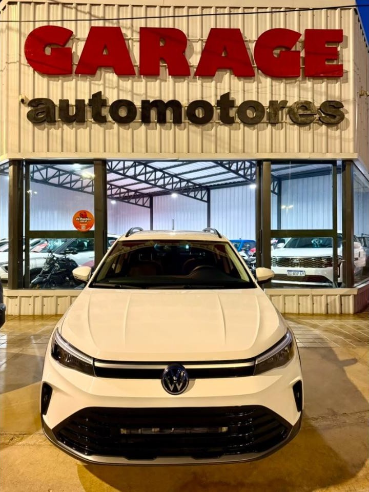 Volkswagen Nivus Comfortline 200 Tsi At