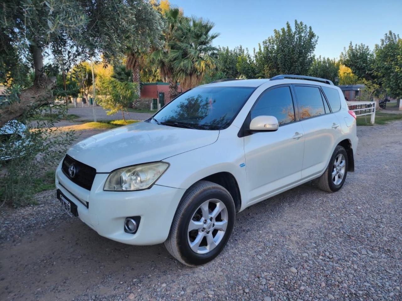Toyota Rav 4 Modelo 2011 Impecable