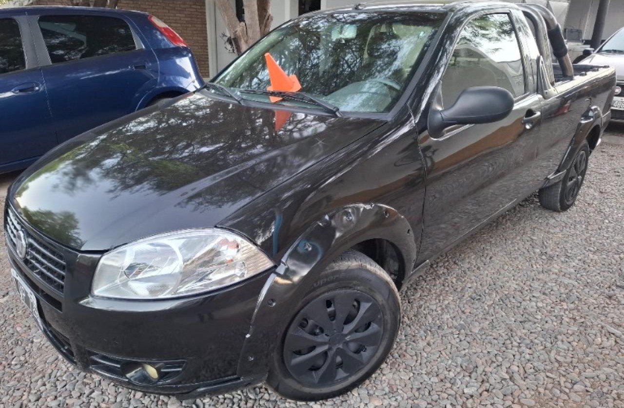 Fiat Strada Working 2012 1.4