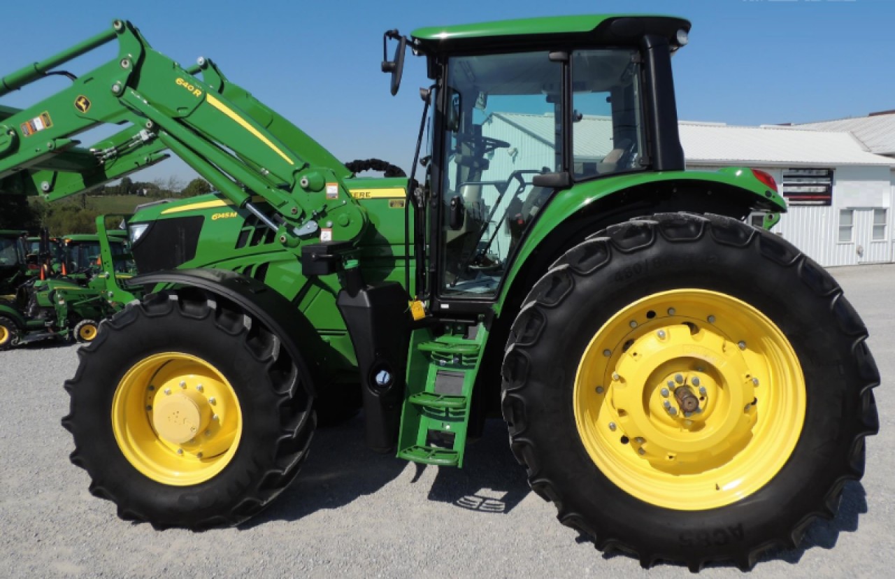 Tractor John Deere 6145m