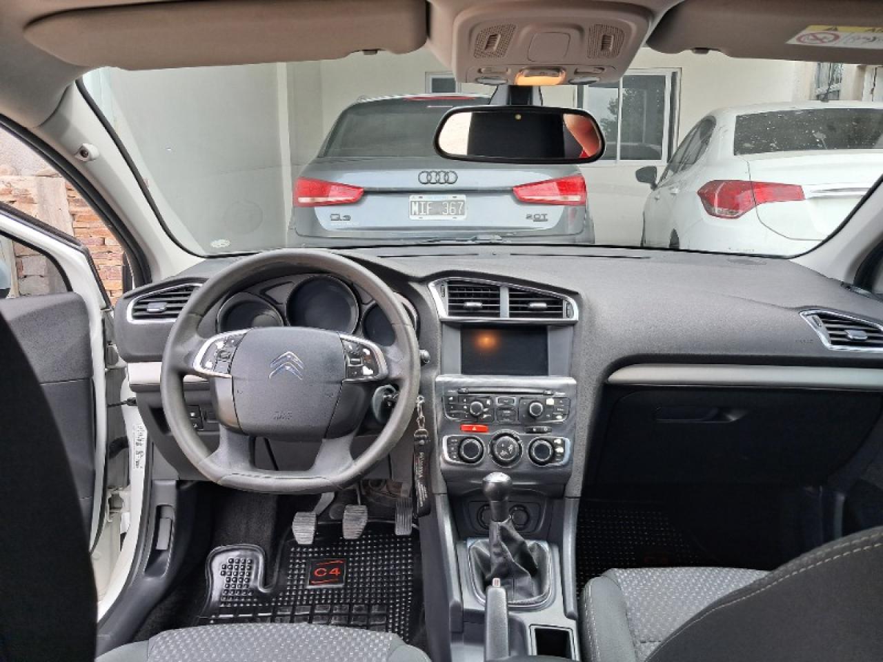 Miniatura 6
