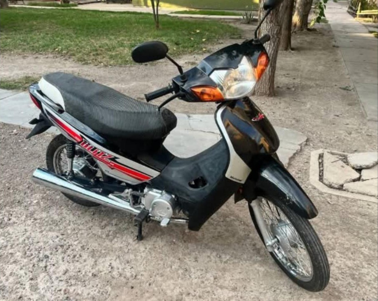 Motomel Blitz 2021 Impecable  3mil Kms