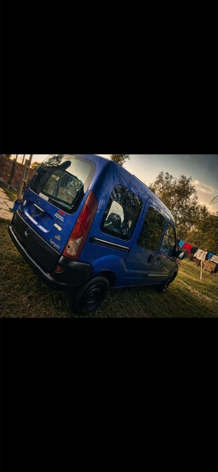 Pernutuo Kangoo Modelo 2001