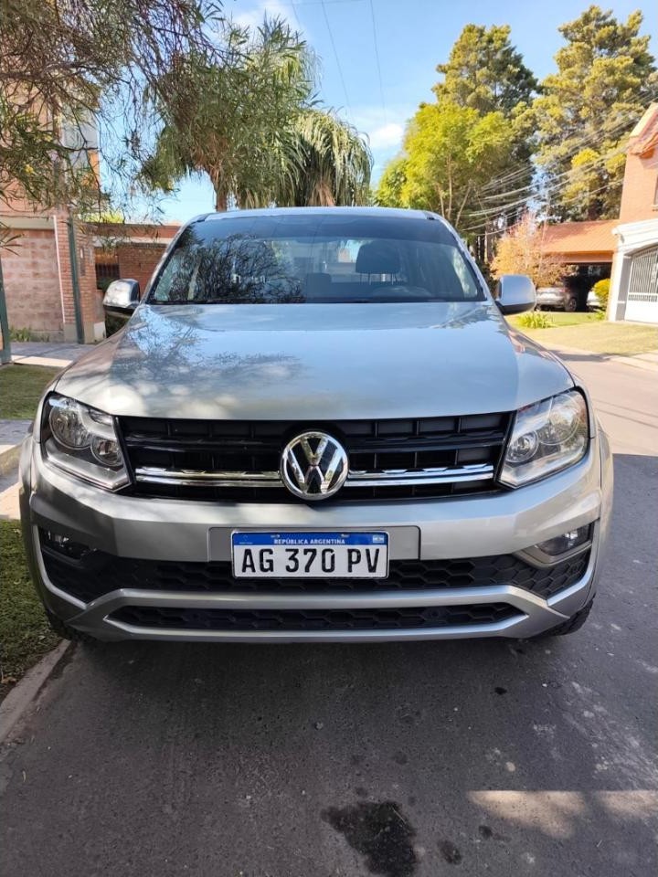 Volkswagen Amarok V6 2023 Confortline Impecable