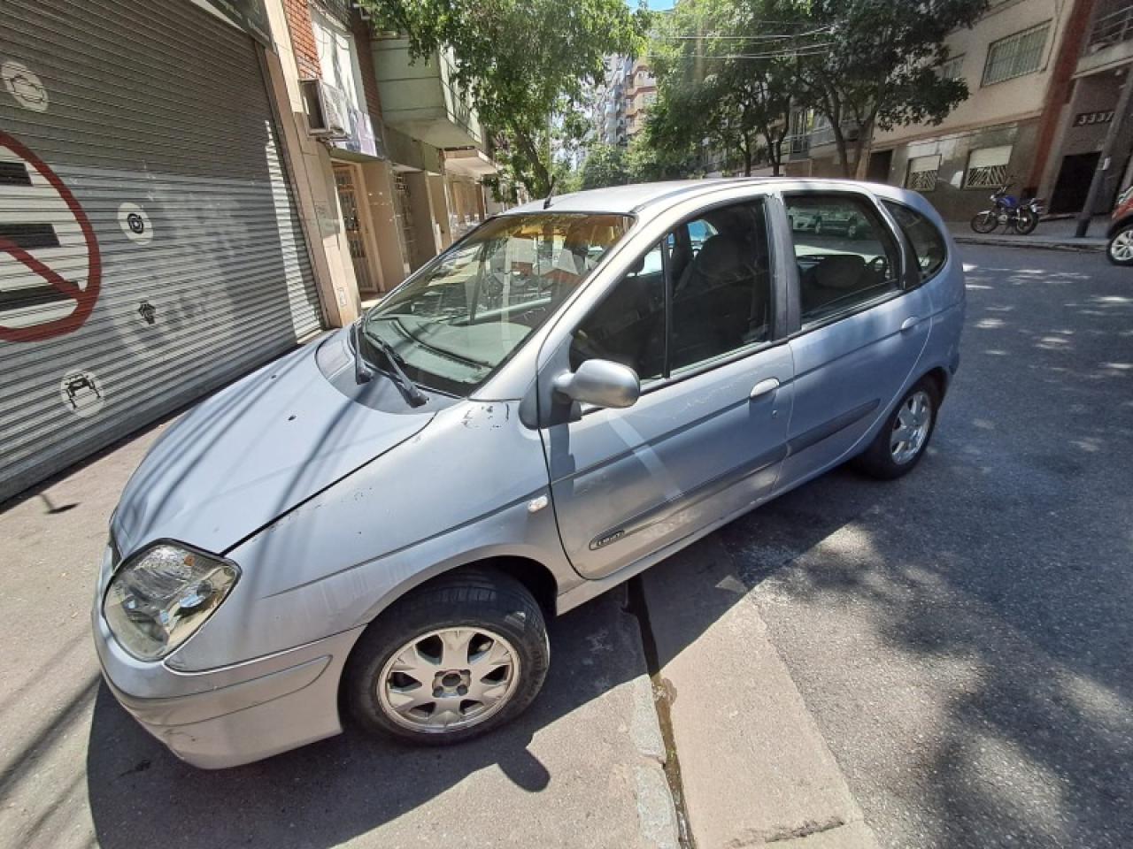 Renault Scenic Full Confort Familiar, Amplia Y Equipada
