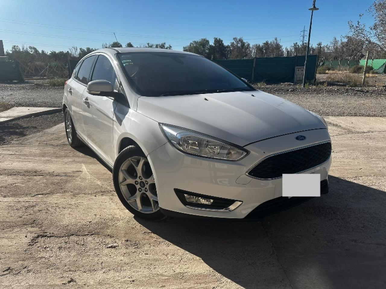 Ford Focus 2015. Powershift 2.0 Automatico. Impecable