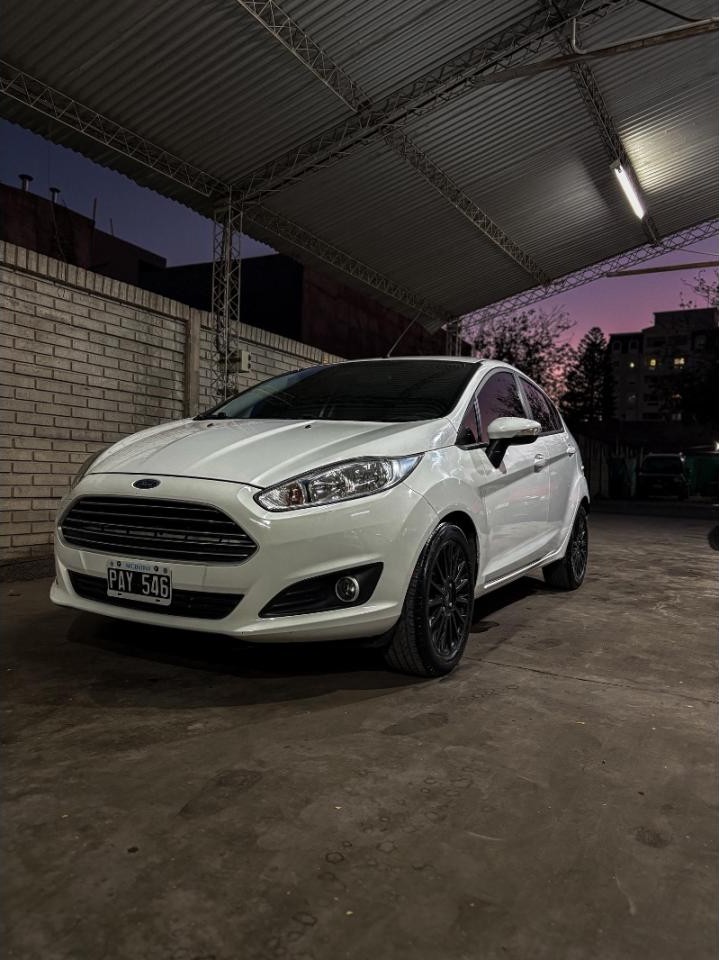 Ford Fiesta Kinetic Se 2015 Manual