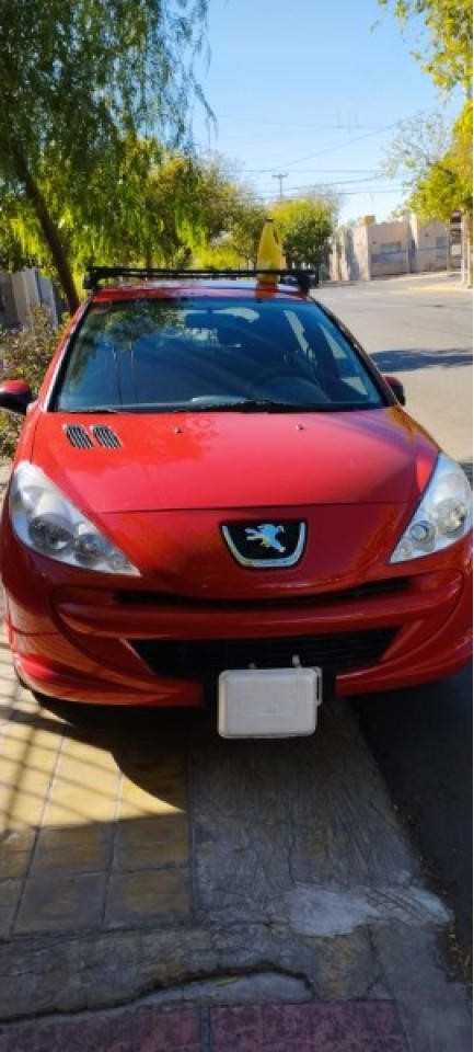 Peugeot 207. Allure 1.4