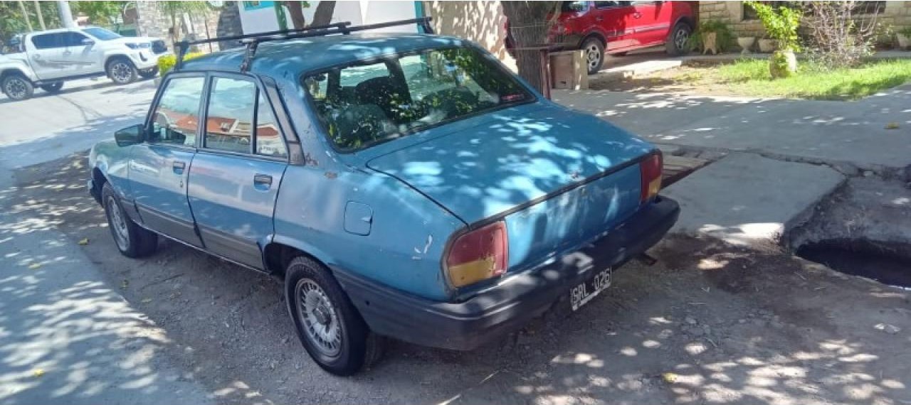 Peugeot 504 1993  (1993) Con Gnc