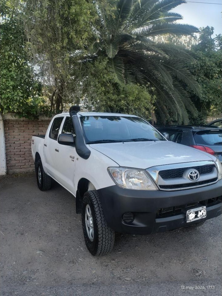 Toyota Hilux 2.5, 4x4 Pocos Km