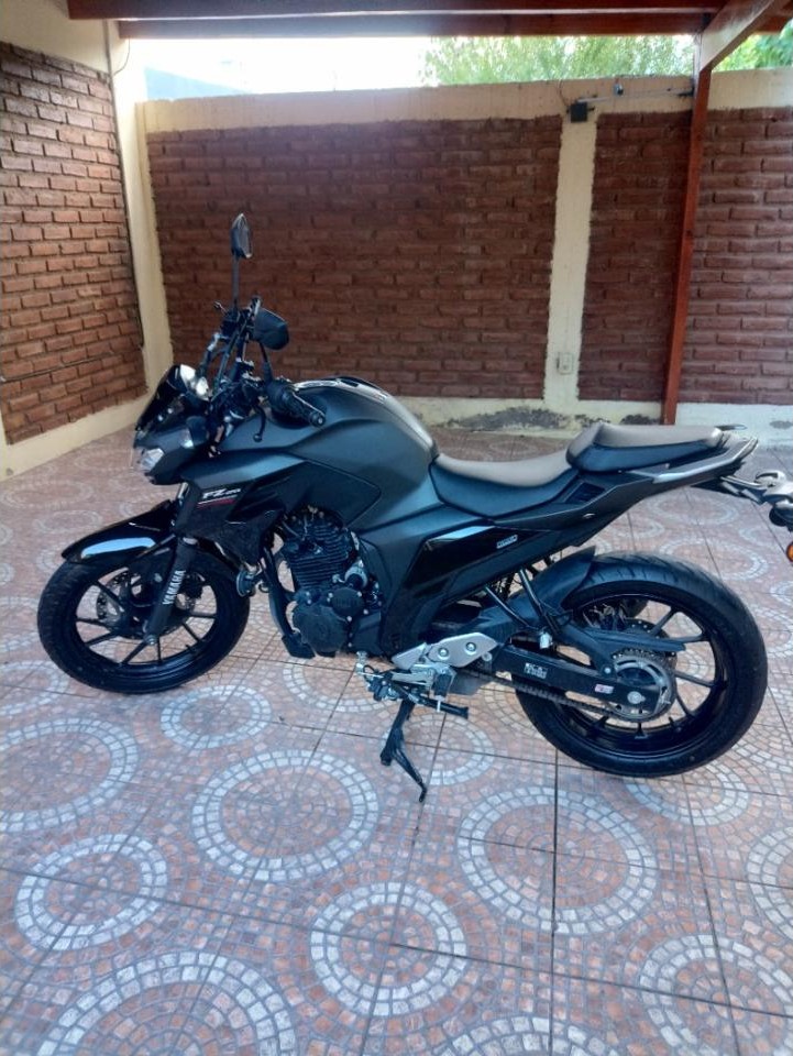 Yamaha Fz 250cc