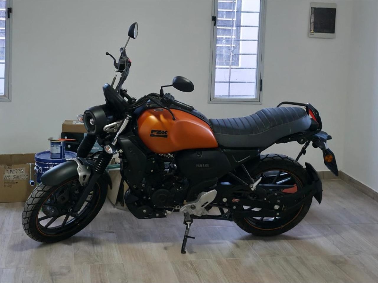 Yamaha Fz-x 150 Igual A Nueva (450 Km) + Combo Equipado