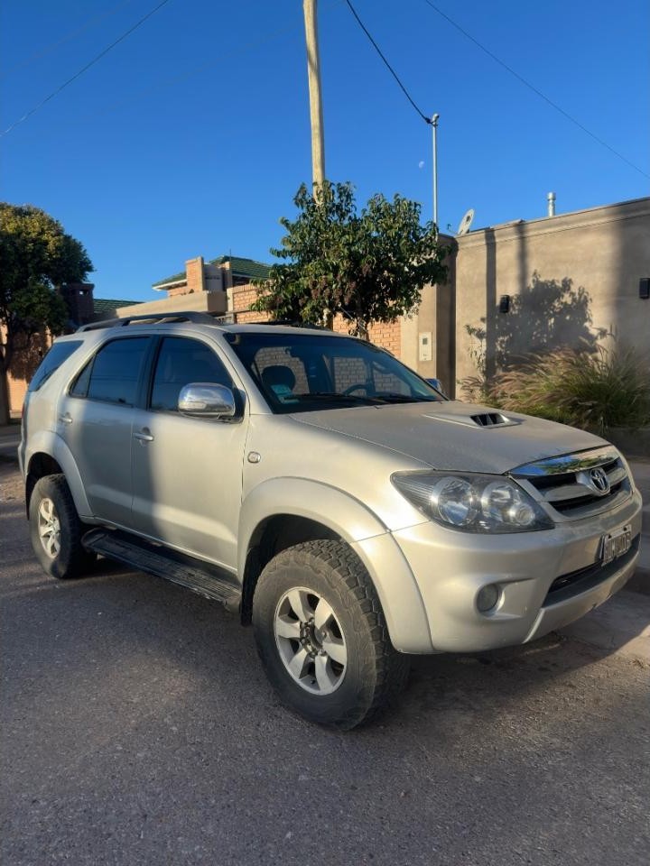 Toyota Hilux Sw4