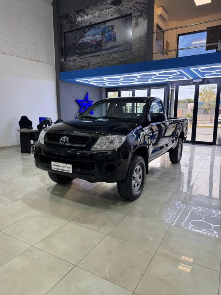 Toyota Hilux Dx 4x2 C/s 2.5 Td Cabina Simple 2009 (260.000)