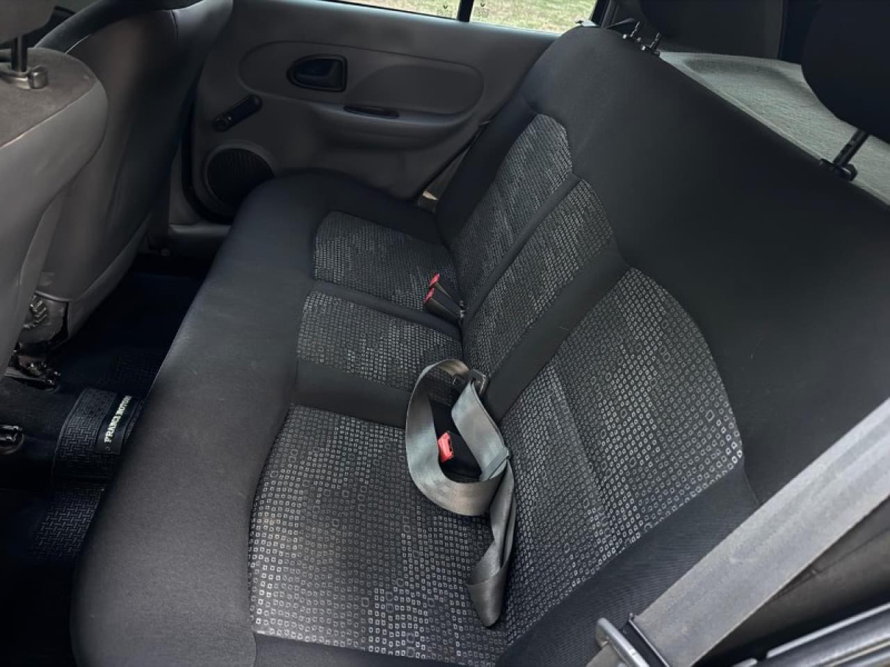 Renault Clio 2 1.2 Authentic Pack 2011