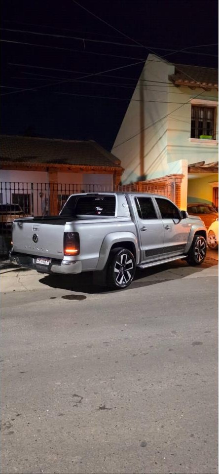 Volkswagen Amarok V6 Extreme 2025 Muchos Accesorios 5.700 Km