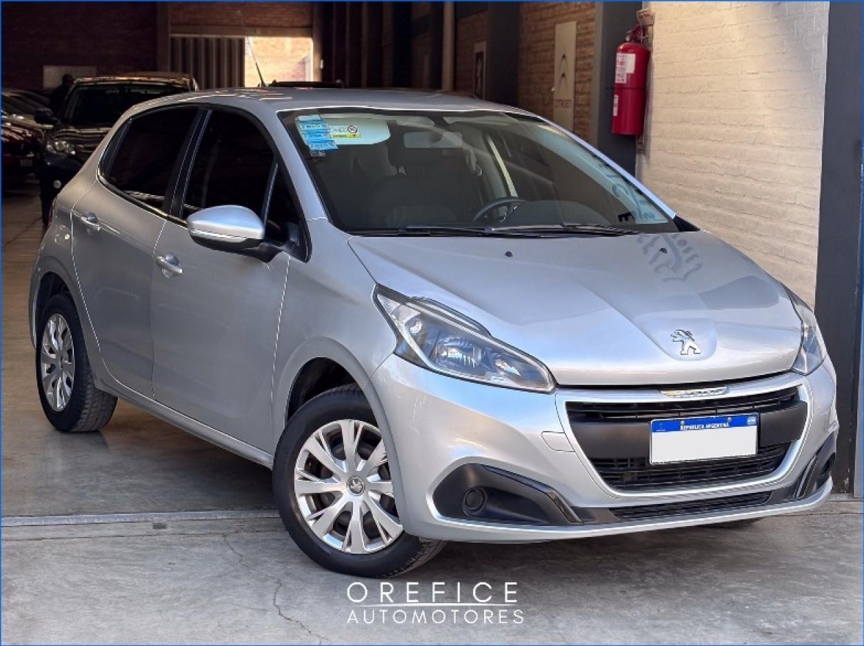 Peugeot 208 Active 1.5 2017 - 68.000km 🔥