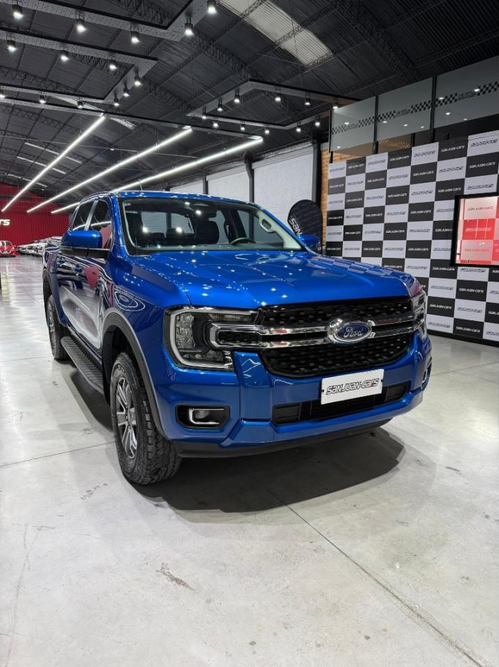 Ford Ranger Dc Xlt 2.0l Bit 4x4 10at 2023 Impecable, Unico Dueño (todos Los Service Oficiales)