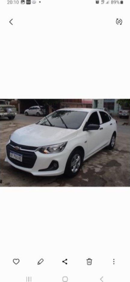 Titular Vendo .. Permuto Onix Plus M 2023 Impecable Al Dia