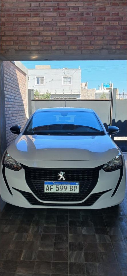 Peugeot 208 Llike 1.2 2022 (transferencia Incluida En El Precio)sin Detalles
