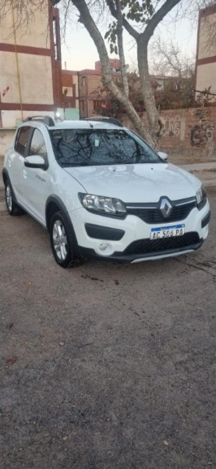 Renault Sandero Stepway Privilege Full 1.6  Dueña