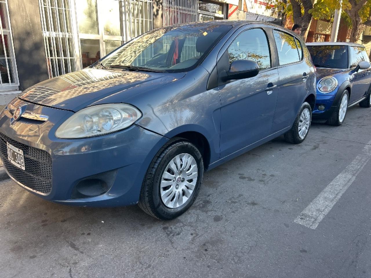 Fiat Palio Attractive 2014