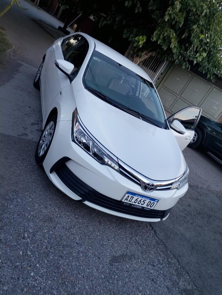 Toyota Corolla Xli Modelo. 2019