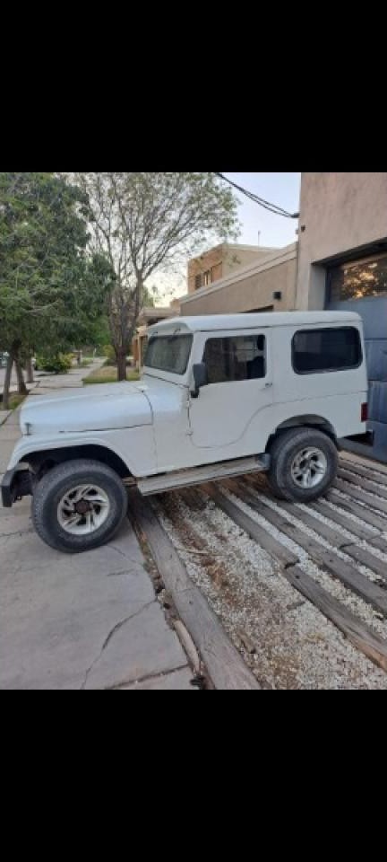 Jeep Ika 4x4