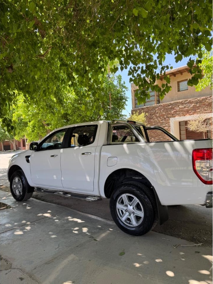 Ford Ranger 2014 Xlt 3.2 Impecable. Titular