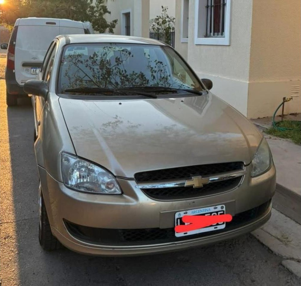 Chevrolet Corsa Classic 1.4 Spirit Nafta Año 2012