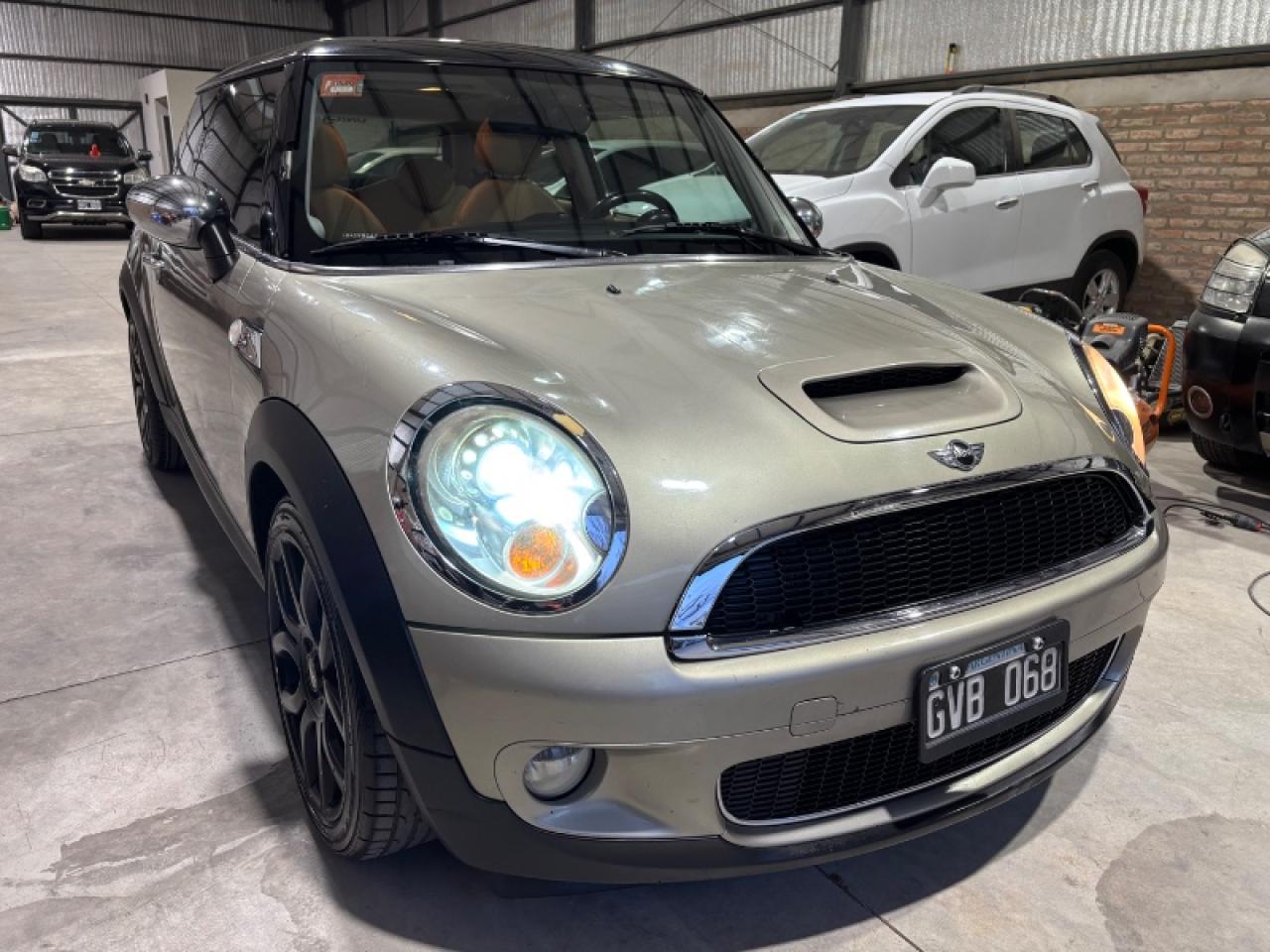 Mini Cooper S Hot Chilli Pepper 2008